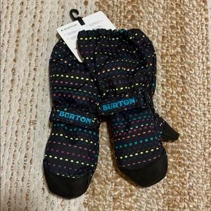 Brand new Burton Gloves